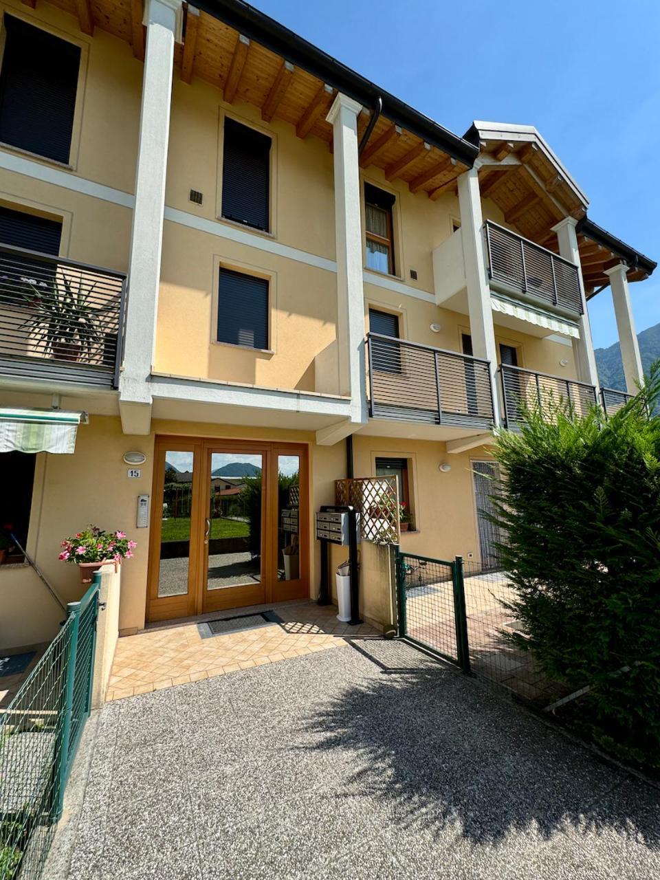 Ai Fol 6 - Stazione E Centro Appartement Feltre Buitenkant foto