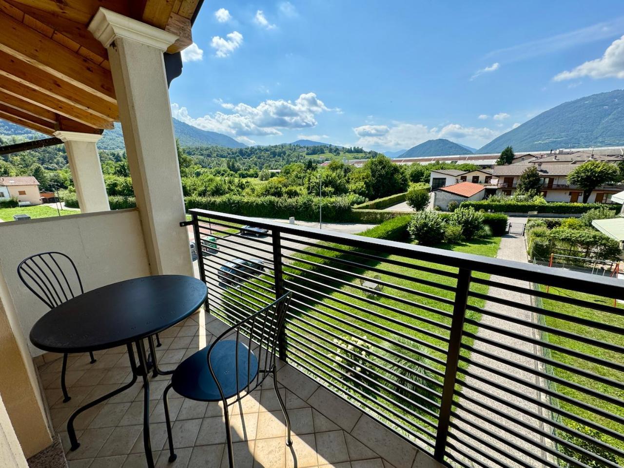 Ai Fol 6 - Stazione E Centro Appartement Feltre Buitenkant foto