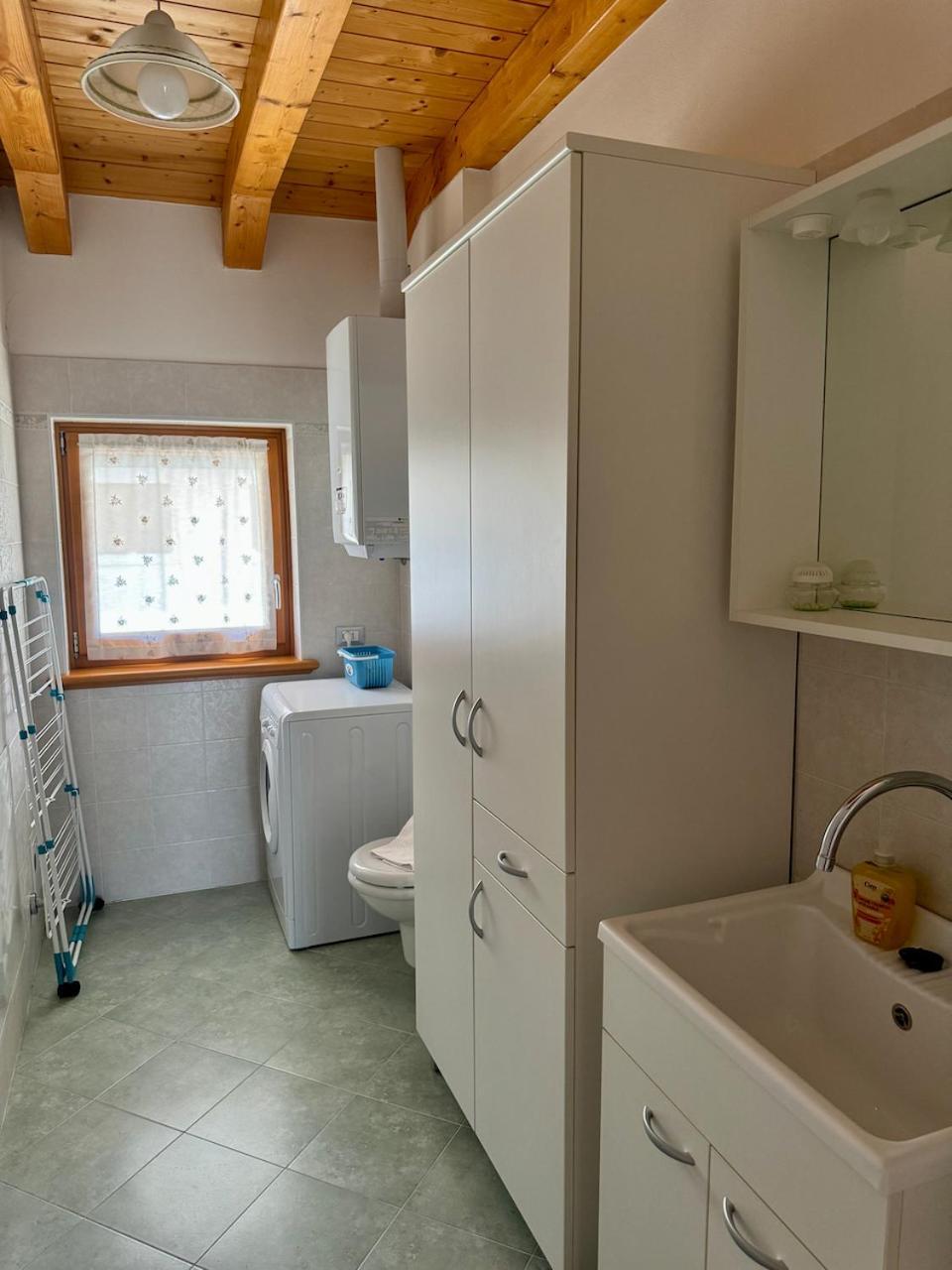 Ai Fol 6 - Stazione E Centro Appartement Feltre Buitenkant foto